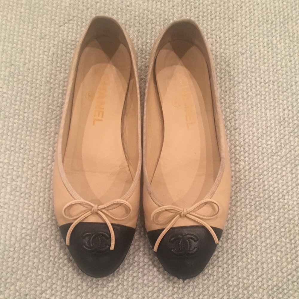 Chanel two tone ballet flats beige/tan black 37.5